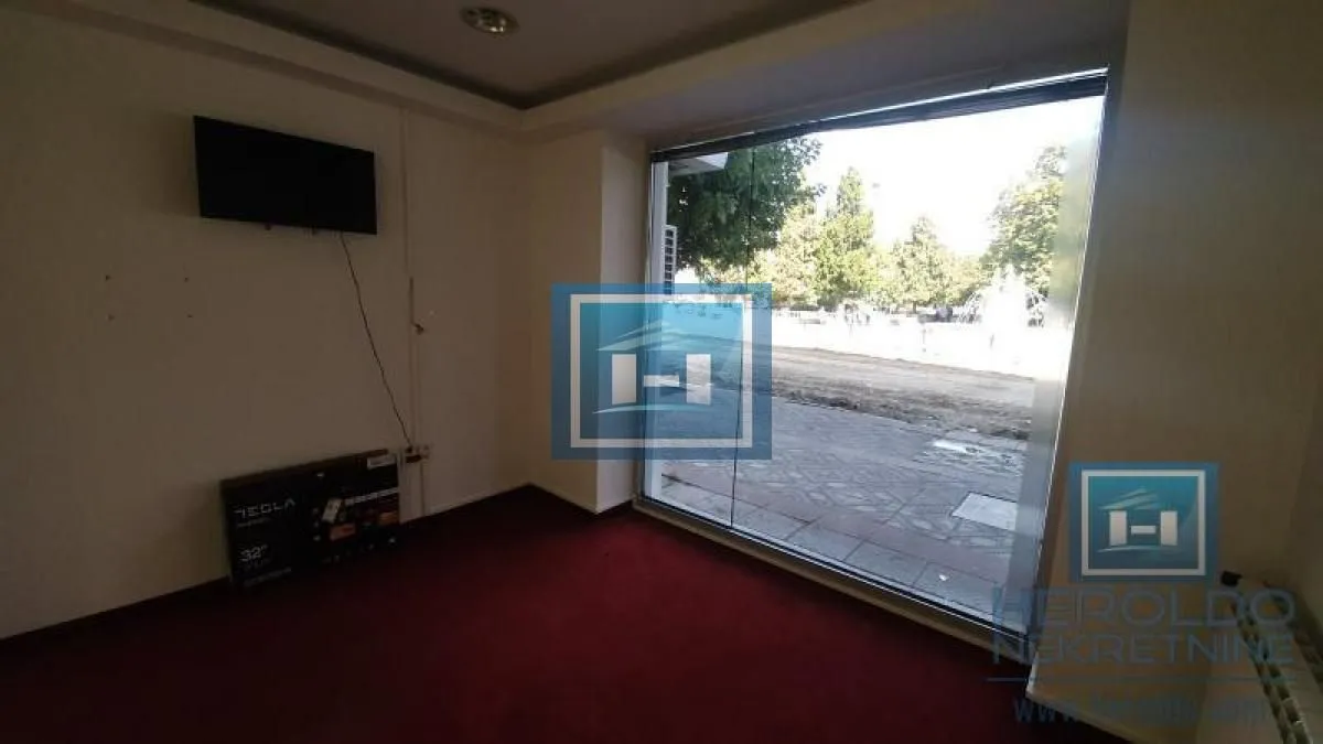Rent, office space, 171m², Centar, Jagodina