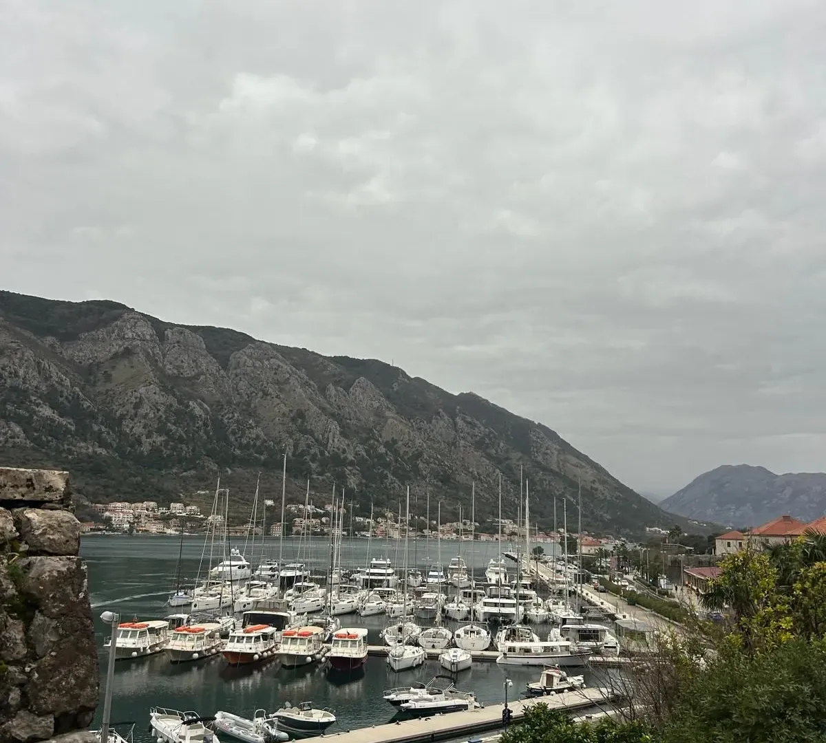 Sale, one bedroom apartment, 42m², Stari Grad Kotor, Kotor