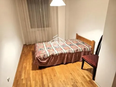 Izdavanje, četvorosoban stan, 105m², Crveni Krst, Beograd - image 12