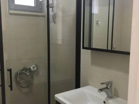 Rent, two bedroom apartment, 40m², Đenovići, Herceg Novi - image 2