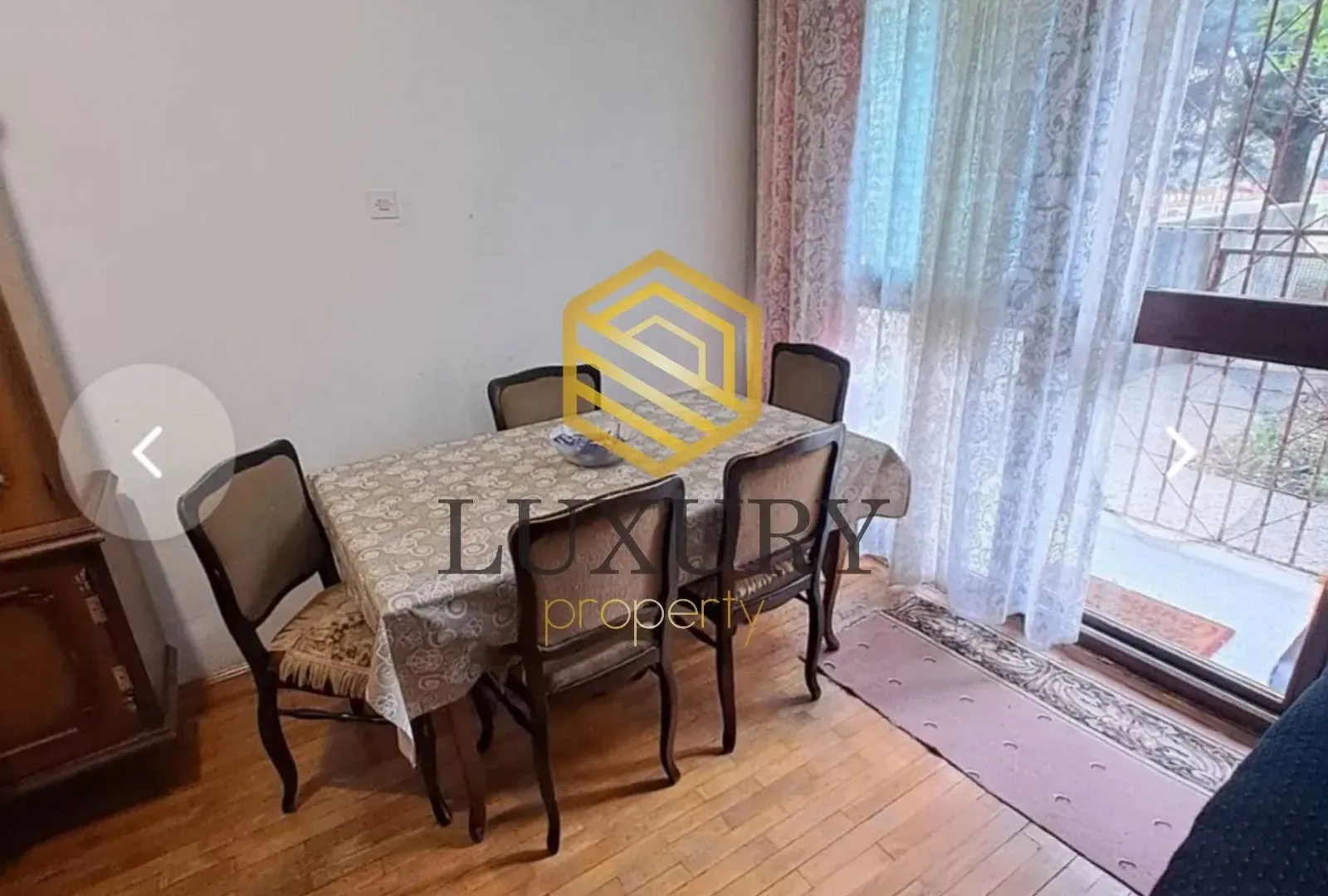 Prodaja, trosoban stan, 78m², Blok 5, Podgorica