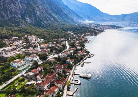 Prodaja, jednosoban stan, 53m², Dobrota, Kotor - image 14