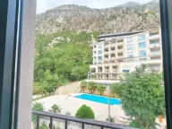 Prodaja, jednosoban stan, 38m², Dobrota, Kotor - image 11