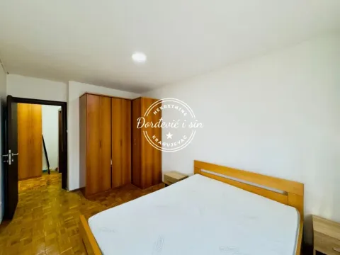 Sale, two bedroom apartment, 57m², Veliki park, Kragujevac - image 10