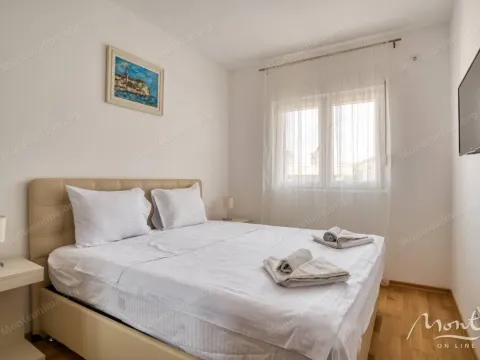 Sale, one bedroom apartment, 44m², Budva, Crna Gora - image 10