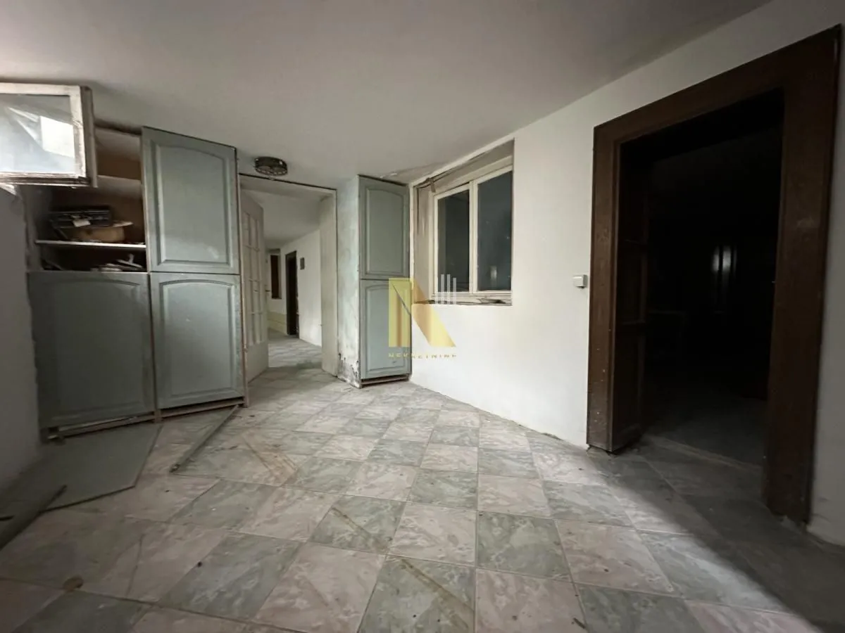 Prodaja, kuća, 809m², Sombor, Srbija