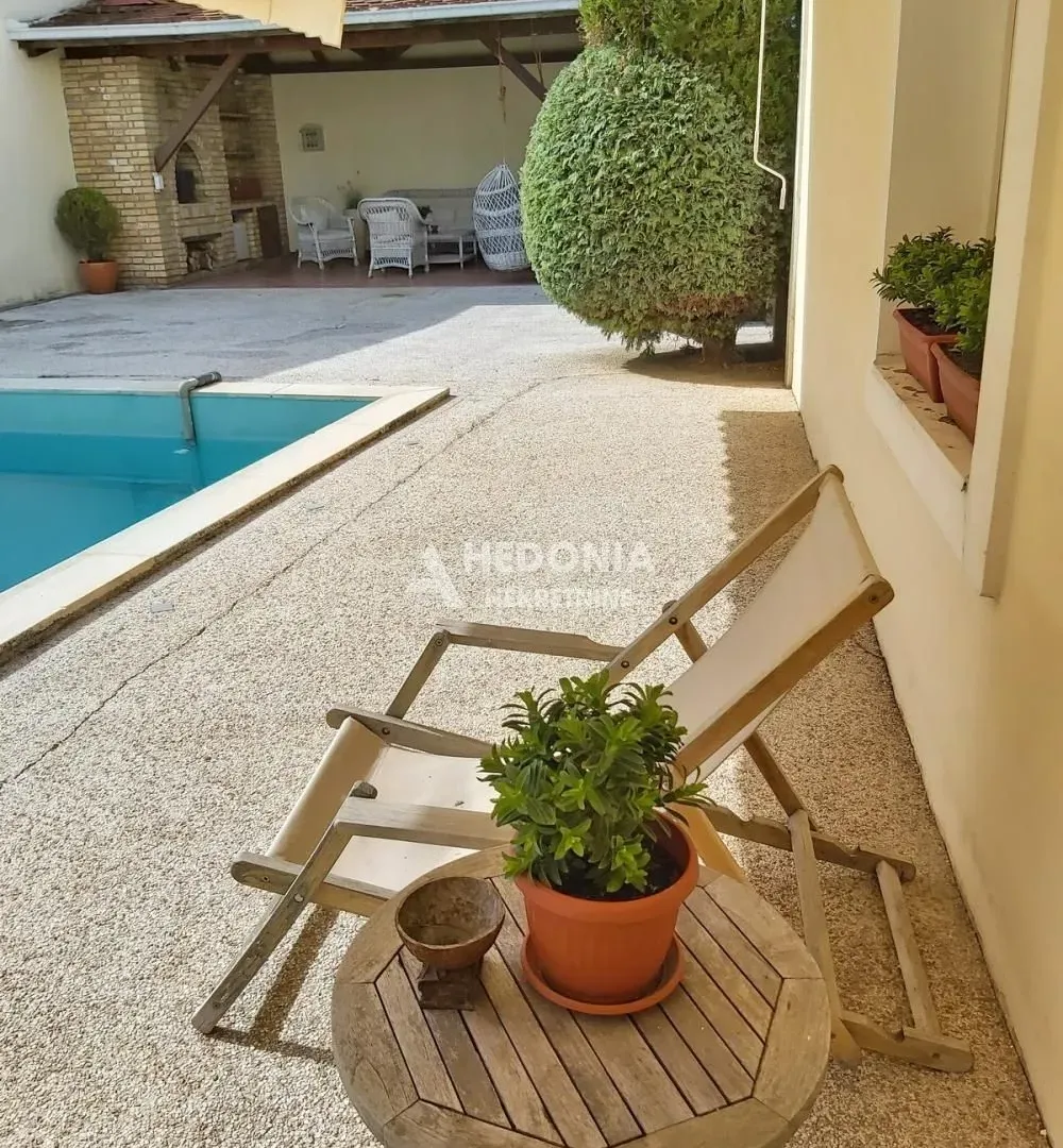 Rent, house, 450m², Zvezdara Sve Podlokacije, Beograd