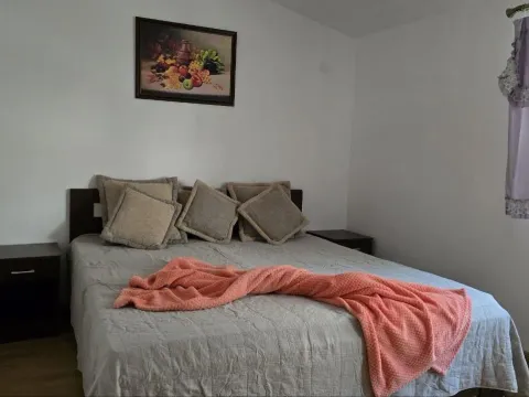 Sale, two bedroom apartment, 74m², Petrovac, Budva - image 9