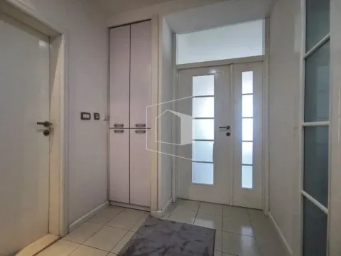 Izdavanje, stan, 60m², Stari Aerodrom, Podgorica - image 11