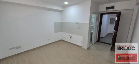 Prodaja, garsonjera, 19m², Lipov gaj, Novi Sad Sve Podlokacije - image 4