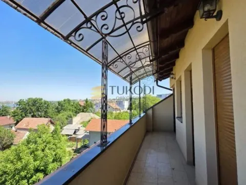 Sale, house, 400m², Sremska Kamenica, Petrovaradin - image 14