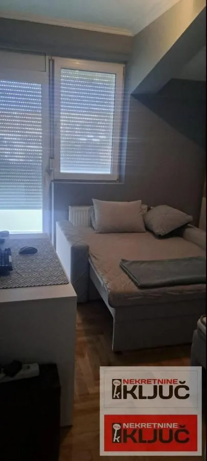 Prodaja, dvosoban stan, 45m², Nova Detelinara, Novi Sad Sve Podlokacije