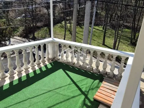 Izdavanje, kuća, 146m², Olimp, Zvezdara Sve Podlokacije - image 10