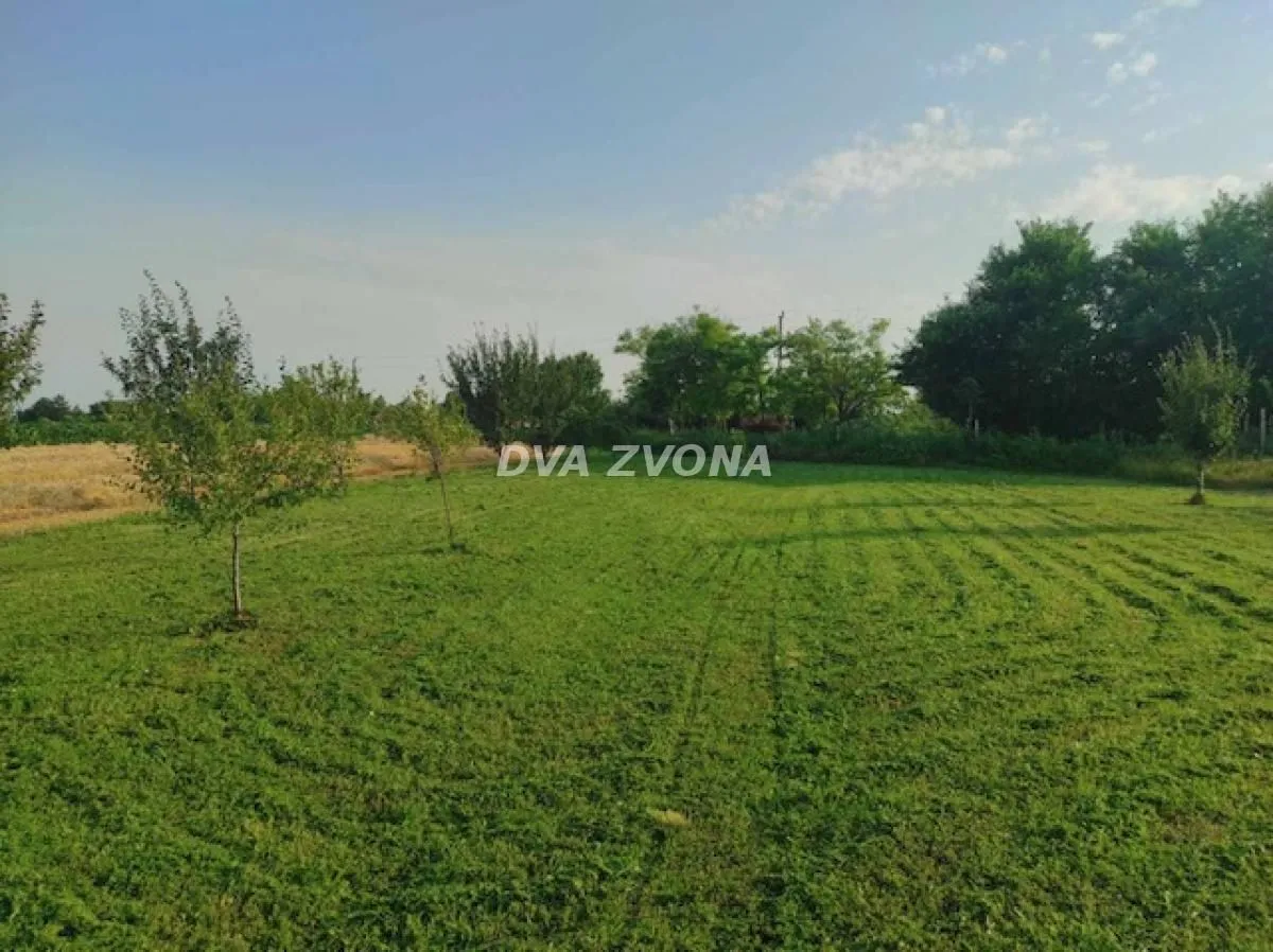 Prodaja, plac, 6800m², Stari Slankamen, Inđija