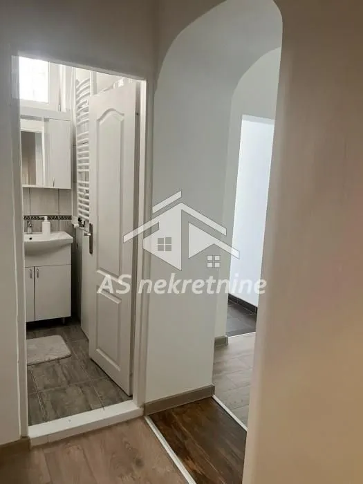 Rent, two bedroom apartment, 40m², Stari Grad, Beograd