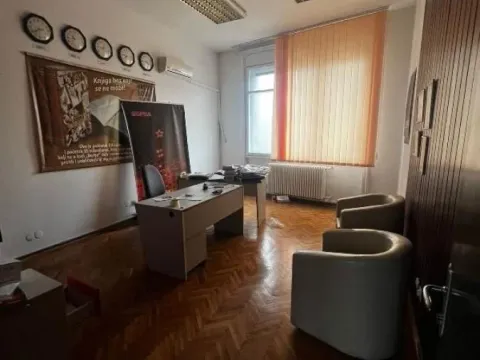 Rent, office space, 345m², Stari Grad, Beograd - image 1