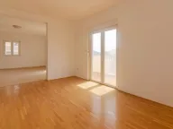 Sale, two bedroom apartment, 72m², Igalo-Petlja, Herceg Novi - image 5