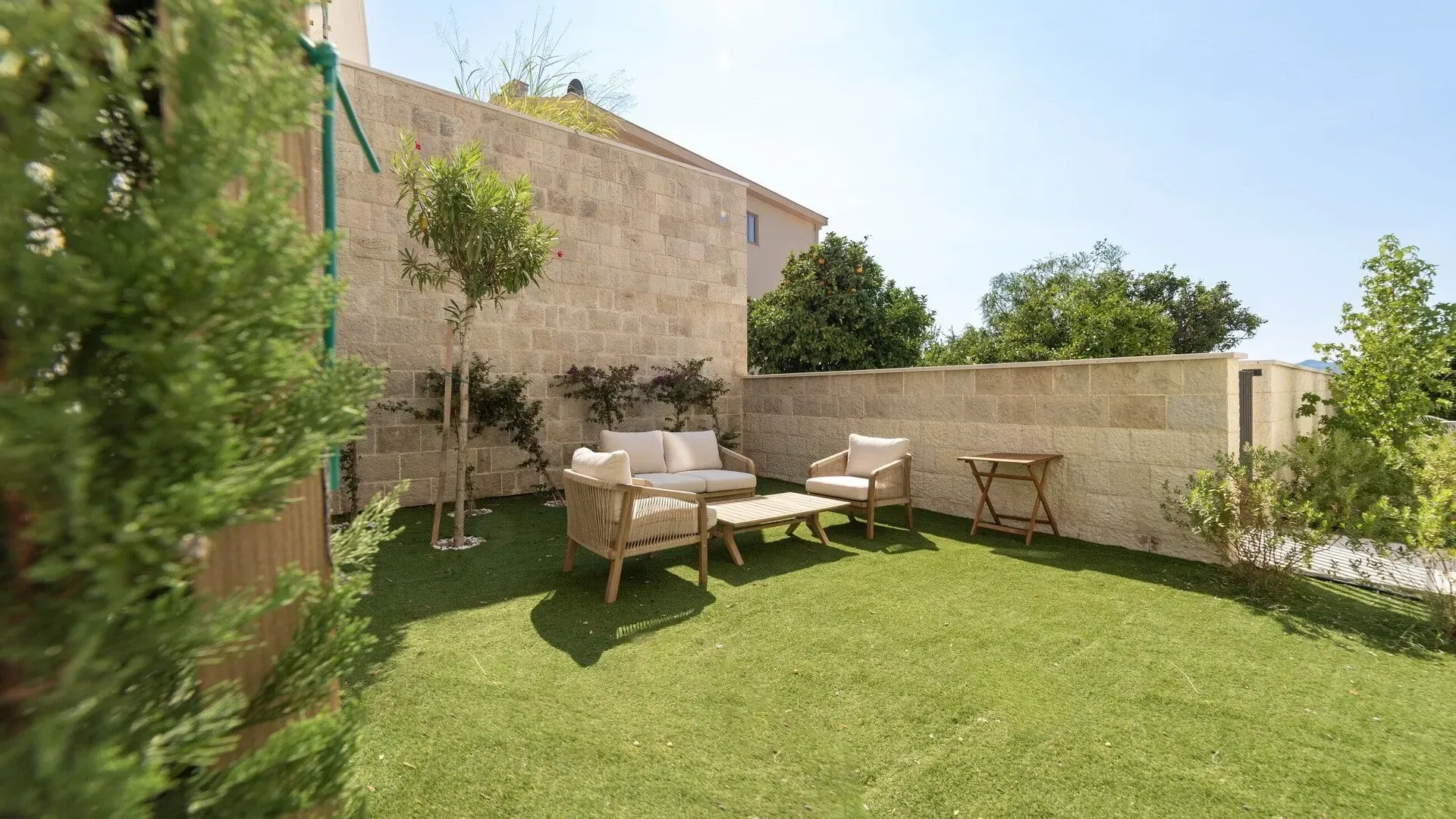 Sale, hospitality venue, 358m², Pržno, Budva
