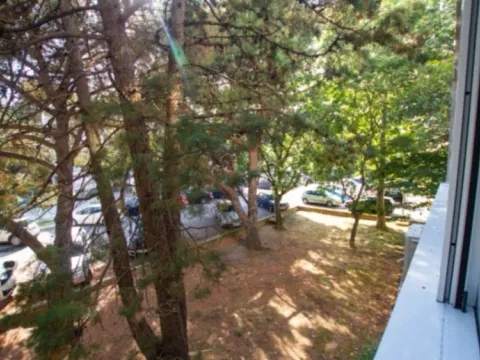 Daily-rent, one bedroom apartment, 50m², Centar, Bar - image 11