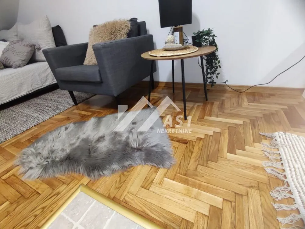 Rent, apartment, 22m², Grbavica, Novi Sad Sve Podlokacije