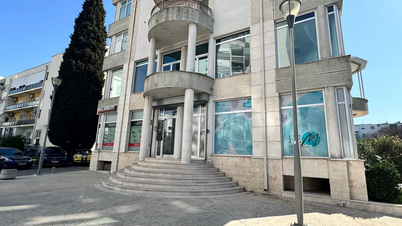 Rent, office space, 115m², Preko Morače, Podgorica