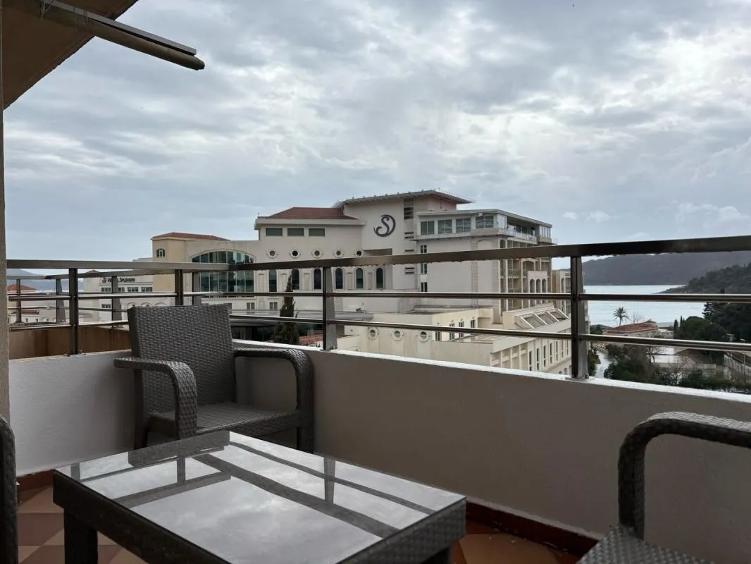 Prodaja, jednosoban stan, 71m², Bečići, Budva