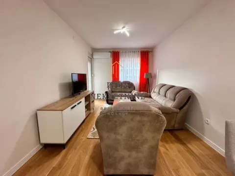 Izdavanje, jednosoban stan, 47m², Central Point, Podgorica - image 6