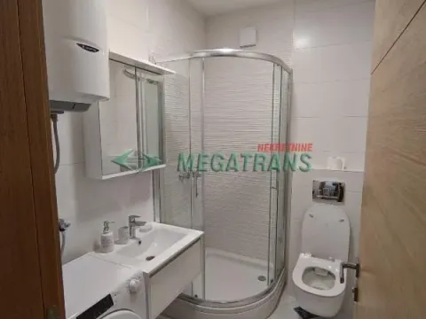 Izdavanje, jednosoban stan, 30m², Centar, Novi Sad - image 11