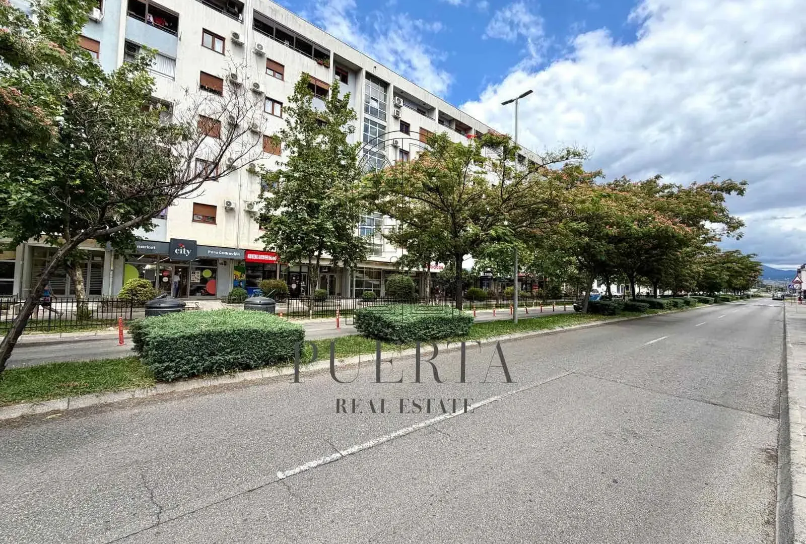 Prodaja, dvosoban stan, 64m², Stari Aerodrom, Podgorica