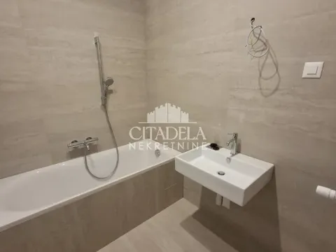 Prodaja, četvorosoban stan, 147m², Čukarica, Beograd - image 9