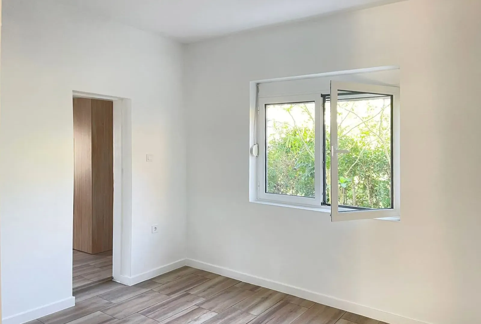 Prodaja, kuća, 118m², Dumidran, Tivat