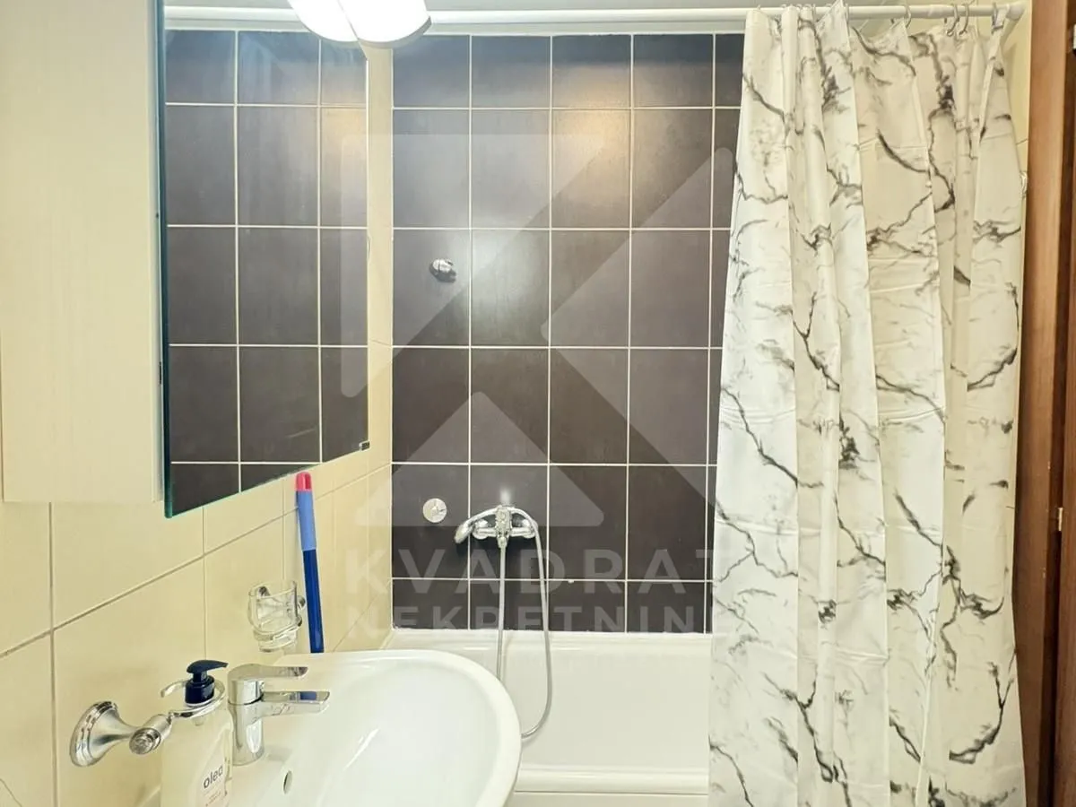 Rent, two bedroom apartment, 60m², City Kvart, Podgorica