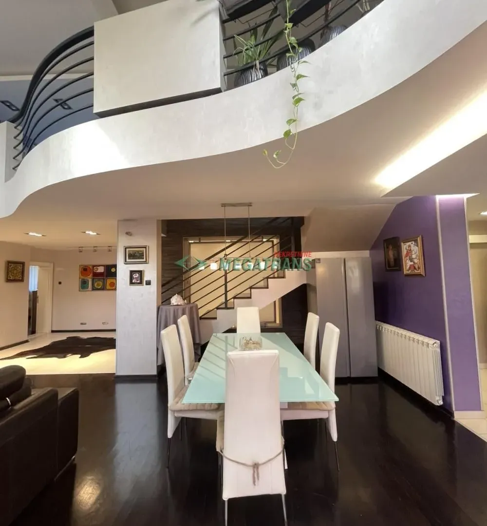 Rent, apartment, 310m², Grbavica, Novi Sad Sve Podlokacije