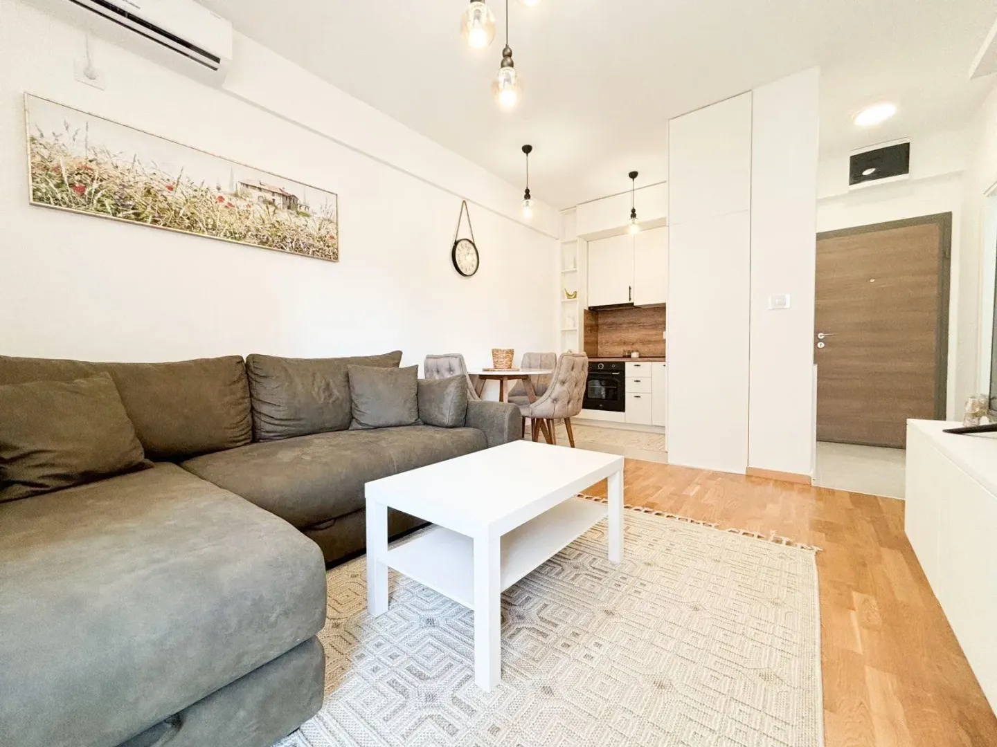 Izdavanje, jednosoban stan, 50m², Zabjelo, Podgorica