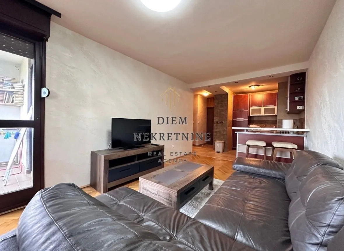 Izdavanje, jednosoban stan, 45m², Zabjelo, Podgorica
