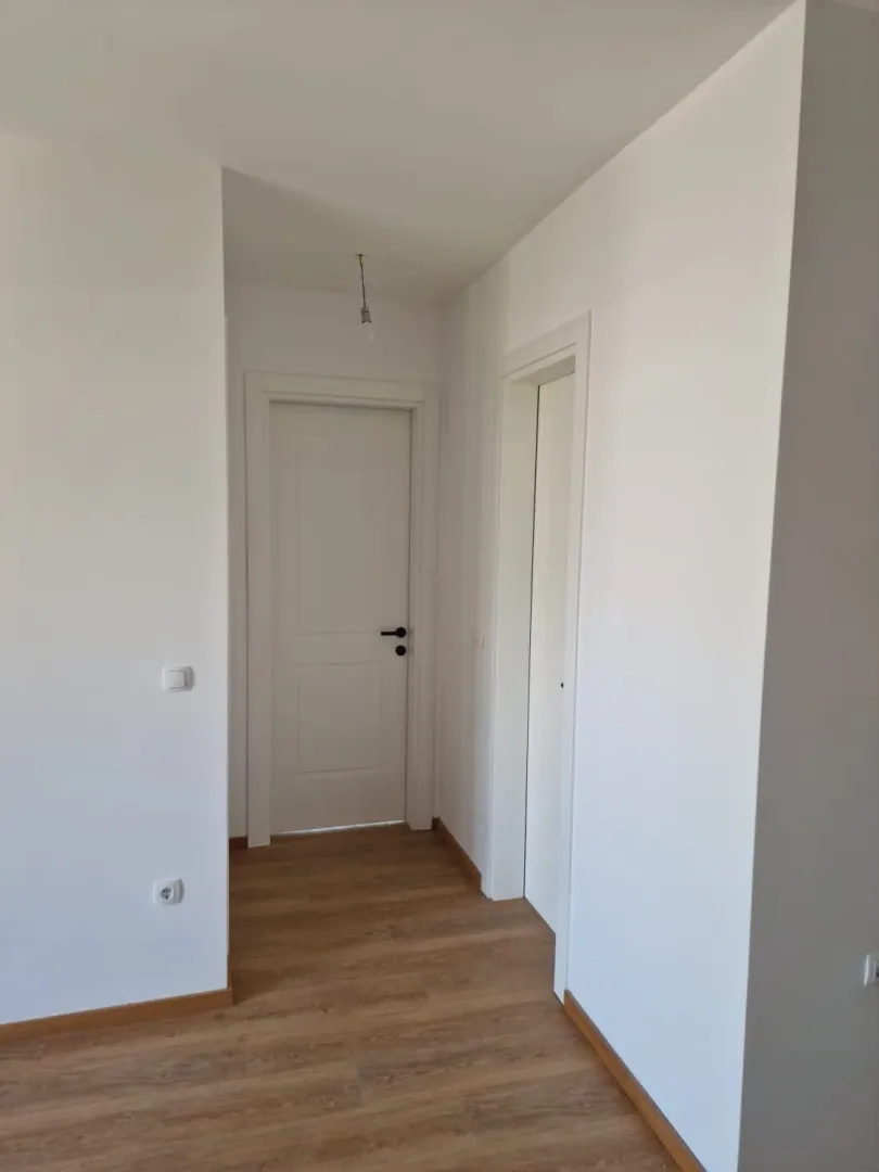 Prodaja, dvosoban stan, 62m², Bjeliši, Bar
