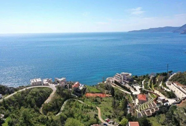 Prodaja, plac, 423m², Reževići, Budva