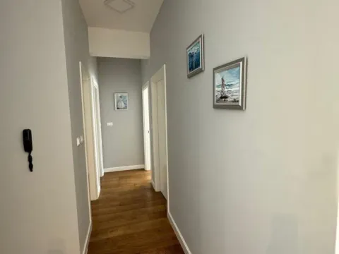 Prodaja, dvosoban stan, 96m², Centar, Bar - image 9