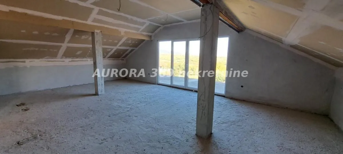 Prodaja, kuća, 123m², Irig, Srbija