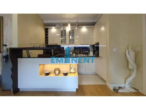 Prodaja, trosoban stan, 96m², Novi Beograd Blok 67, Novi Beograd Sve Podlokacije - image 3