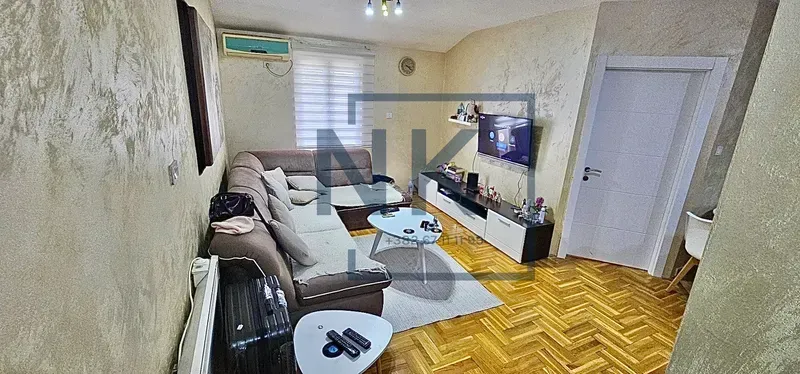 Izdavanje, jednosoban stan, 43m², 1 maj, Podgorica