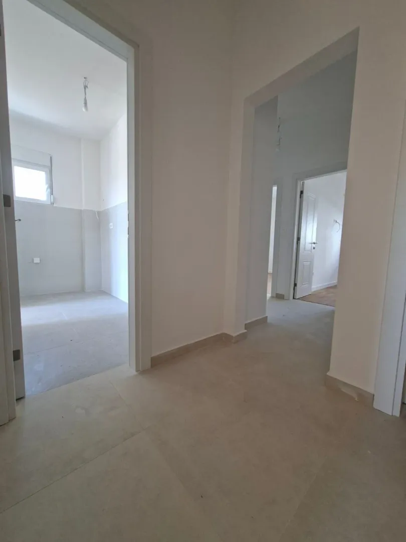 Prodaja, dvosoban stan, 64m², Zabjelo, Podgorica