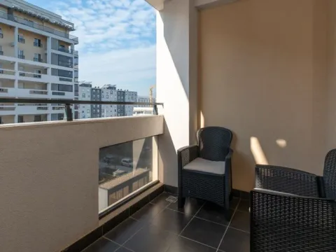 Rent, two bedroom apartment, 74m², Podgorica, Crna Gora - image 15
