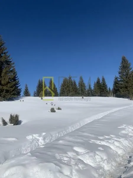 Prodaja, plac, 400m², Žabljak, Crna Gora