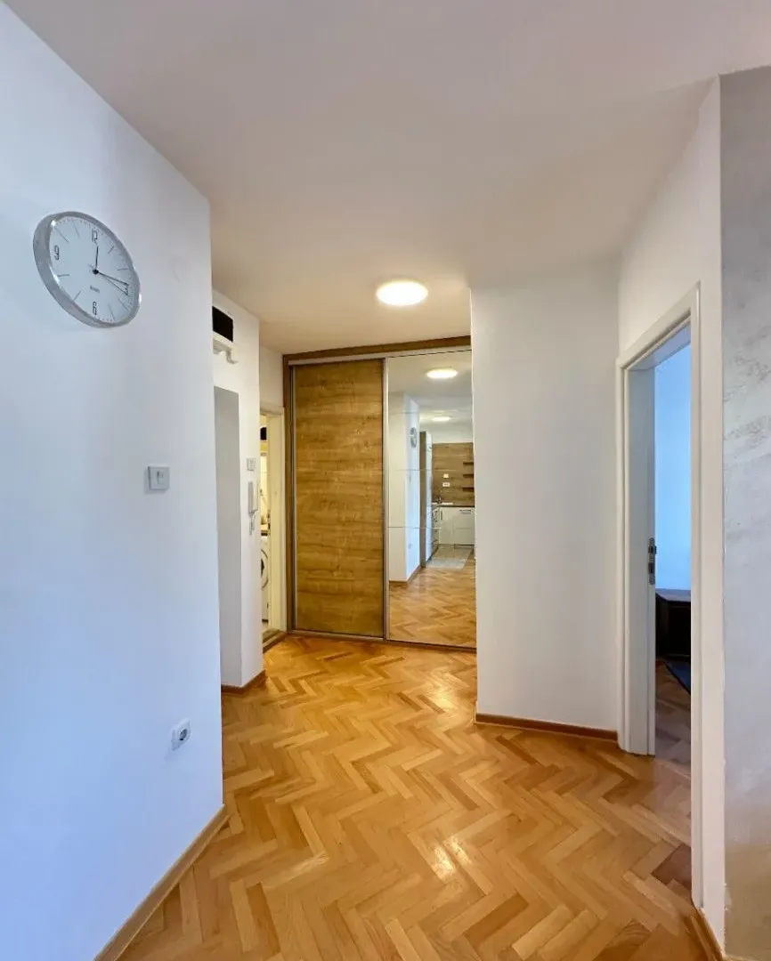 Prodaja, jednosoban stan, 43m², Preko Morače, Podgorica