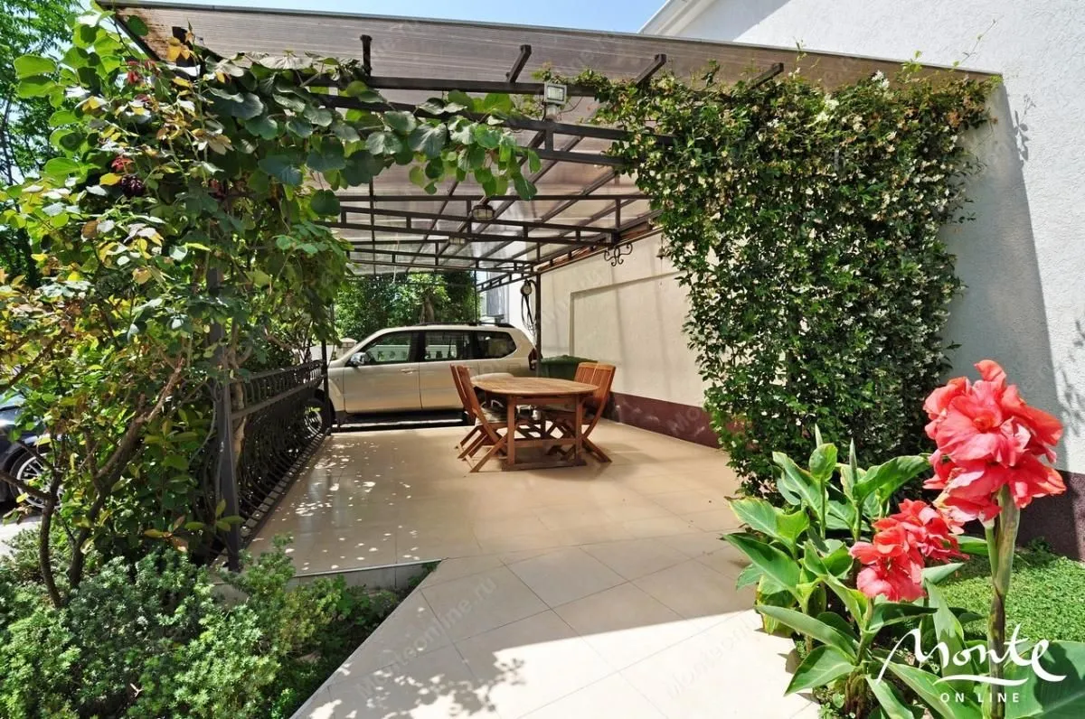 Prodaja, kuća, 283m², Tivat, Crna Gora