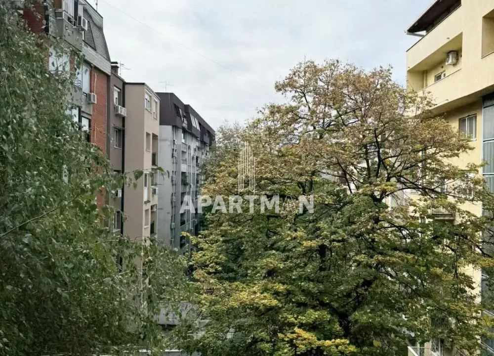 Prodaja, dvosoban stan, 54m², Kalenić Pijaca, Vračar Sve Podlokacije