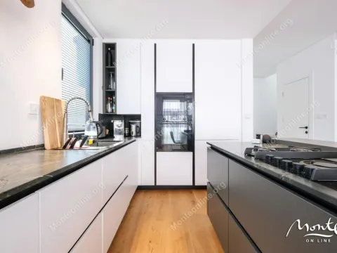 Prodaja, kuća, 162m², Kotor, Crna Gora - image 18