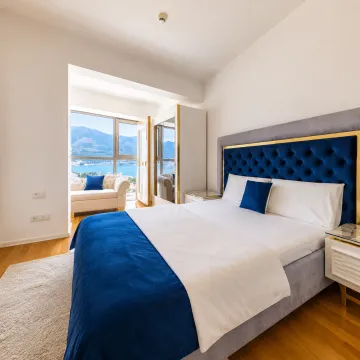 Rent, three bedroom apartment, 150m², Dukley Gardens, Budva - image 4