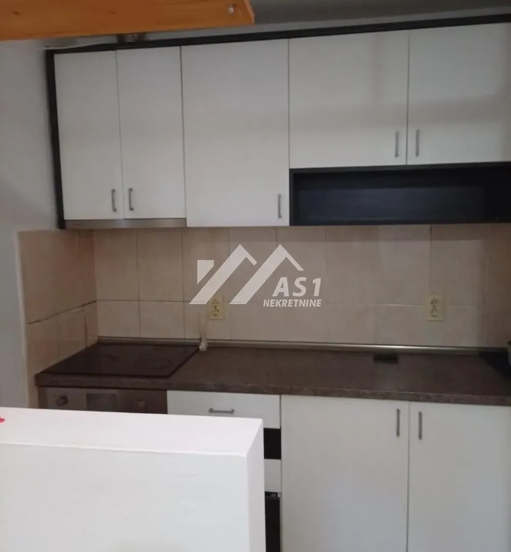 Rent, three bedroom apartment, 55m², Socijalno, Novi Sad Sve Podlokacije